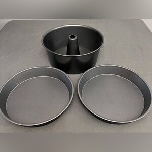 Angel Food Cake Pan 10x4.5” & 2 Cake Pans 9.5”